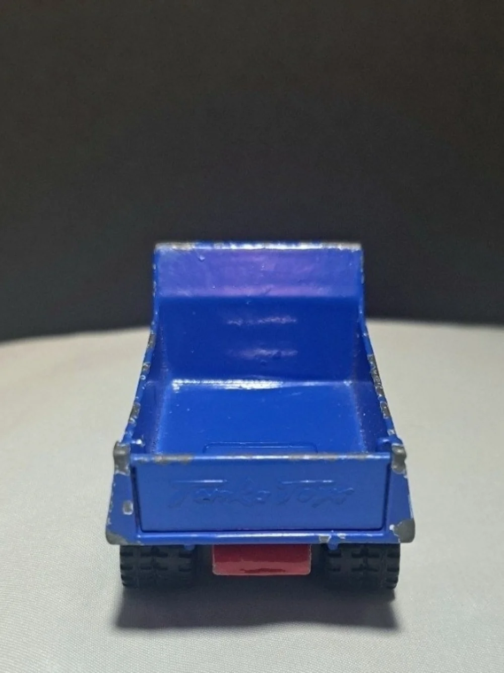 2012 Hasbro Tonka Construction Dump Truck Red/Blue Retro